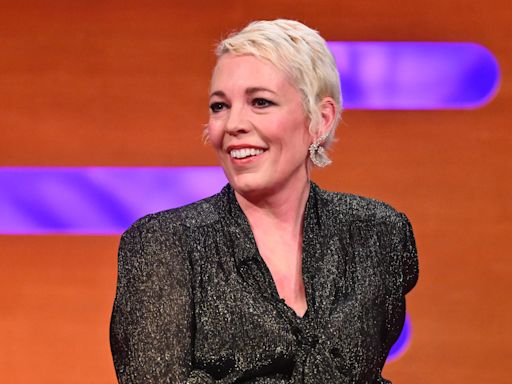 Olivia Colman ‘shocked at neglect of arts funding in UK’