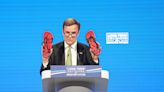 Tory conference: Greg Hands brandishes flip flops in attempt at gag about Kier Starmer