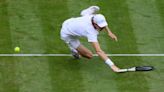 Wimbledon expulsa al nº 1 mundial de su pista central