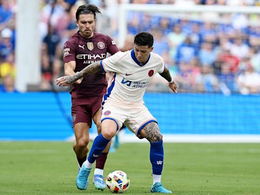 Enzo Fernández, titular en Chelsea: jugó ante Manchester City, fue amonestado, dio un gran pase y se perdió un gol increíble