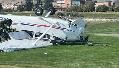 Plane crashes on golf course near Centennial Airport