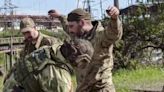 Rusia anuncia la completa rendición de la acería Azovstal en Ucrania
