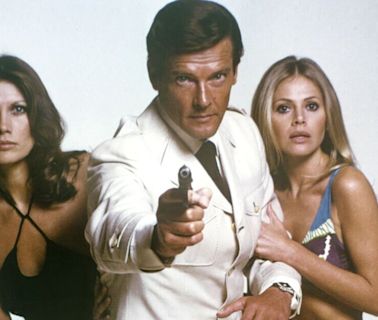 Pubic hair problems and third nipples in James Bond's Man With the Golden Gun