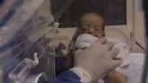 Médicos egipcios hacen "lo posible" para que bebés prematuros evacuados de Gaza sobrevivan