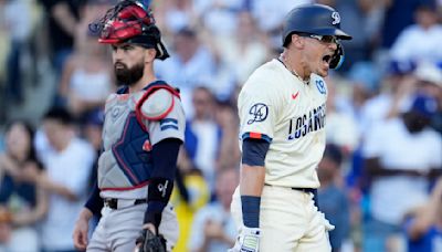 In another grinding win, L.A.'s Kiké Hernández spoils Kenley Jansen's return to Dodger Stadium