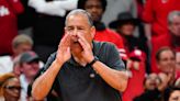 Houston coach Sampson edges UConn’s Hurley for AP coach of the year
