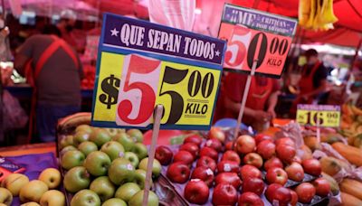 Inflación general de México habría repuntado en abril, subyacente seguiría cediendo