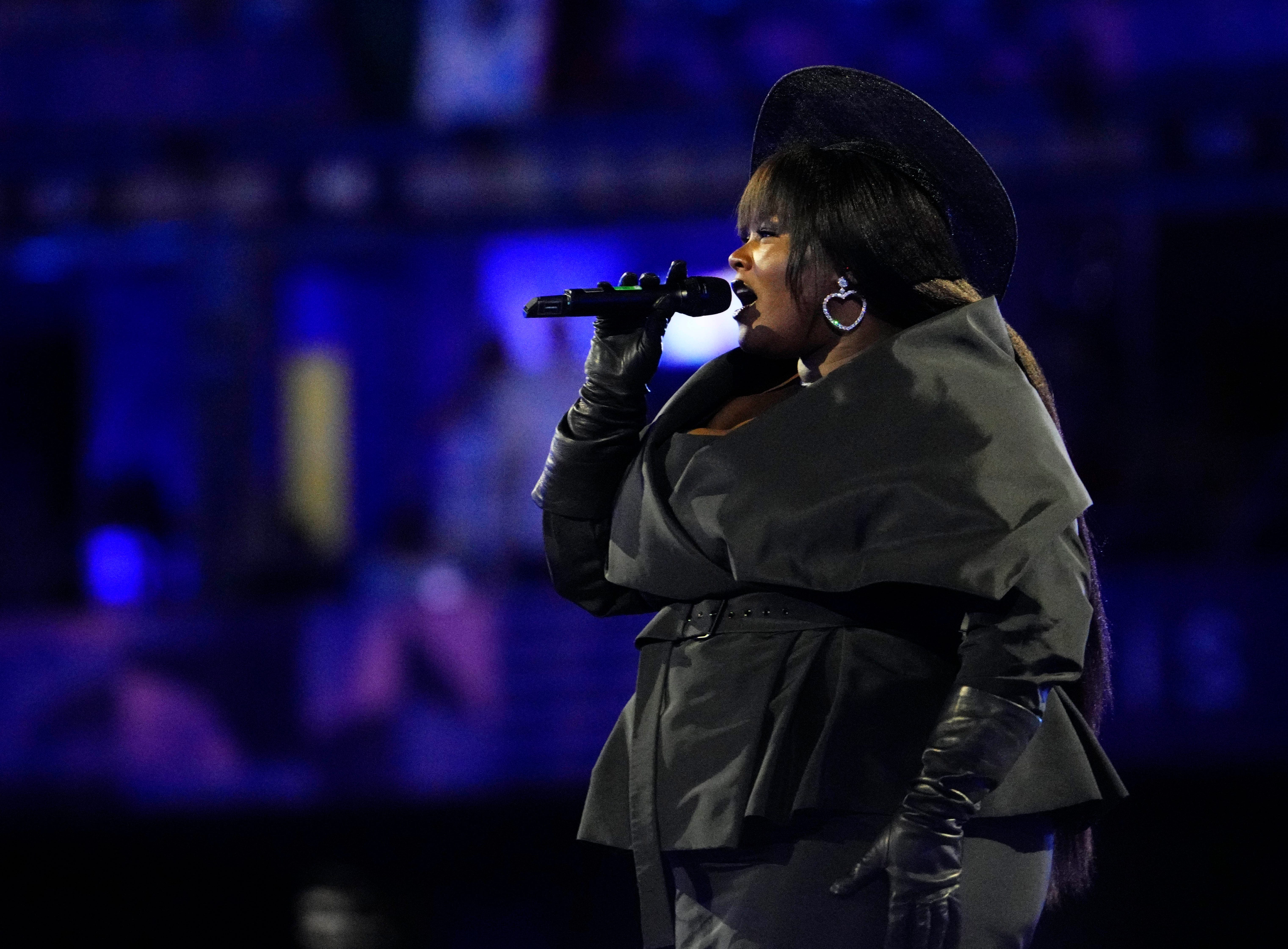 Who is Yseult? French singer steals hearts to cap off Paris Olympics closing ceremony