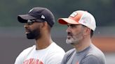 Browns extend contracts for Berry, Stefanski