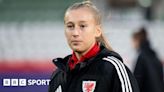 Josie Longhurst: Wales squad member joins Vancouver Whitecaps