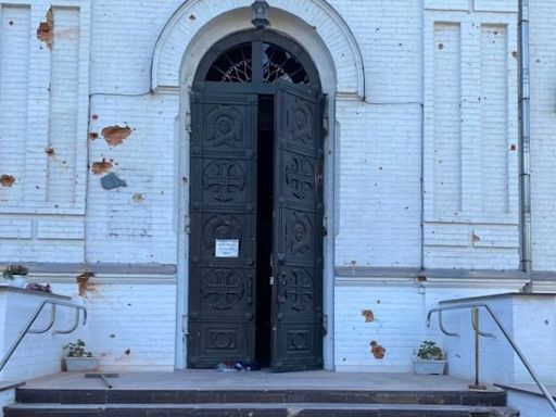 Russia damages Ukrainian Orthodox Church in Easter weekend shelling of Nikopol