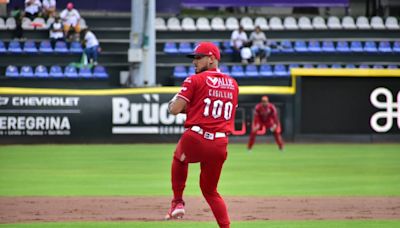 Luce Carlos Franco en victoria del Águila