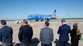 Get to Hollywood in a Breeze: 1st direct flight from Akron-Canton to Los Angeles takes off