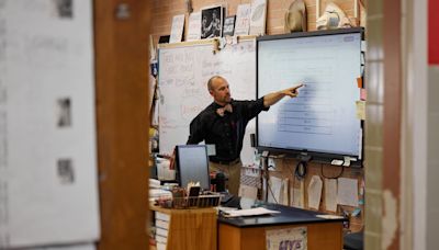 A Teacher Did All He Could to Keep Kids Off Phones. He’s Quitting in Frustration.