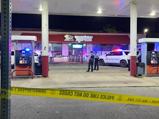 Shooting inside north St. Louis gas station leaves man dead, child critically injured