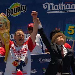 Bologna eating contest pits Knox County mayor against the legendary Joey Chestnut