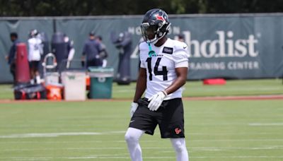 Houston Texans Receive First Lessons Amid Day 1 of Rookie Minicamp