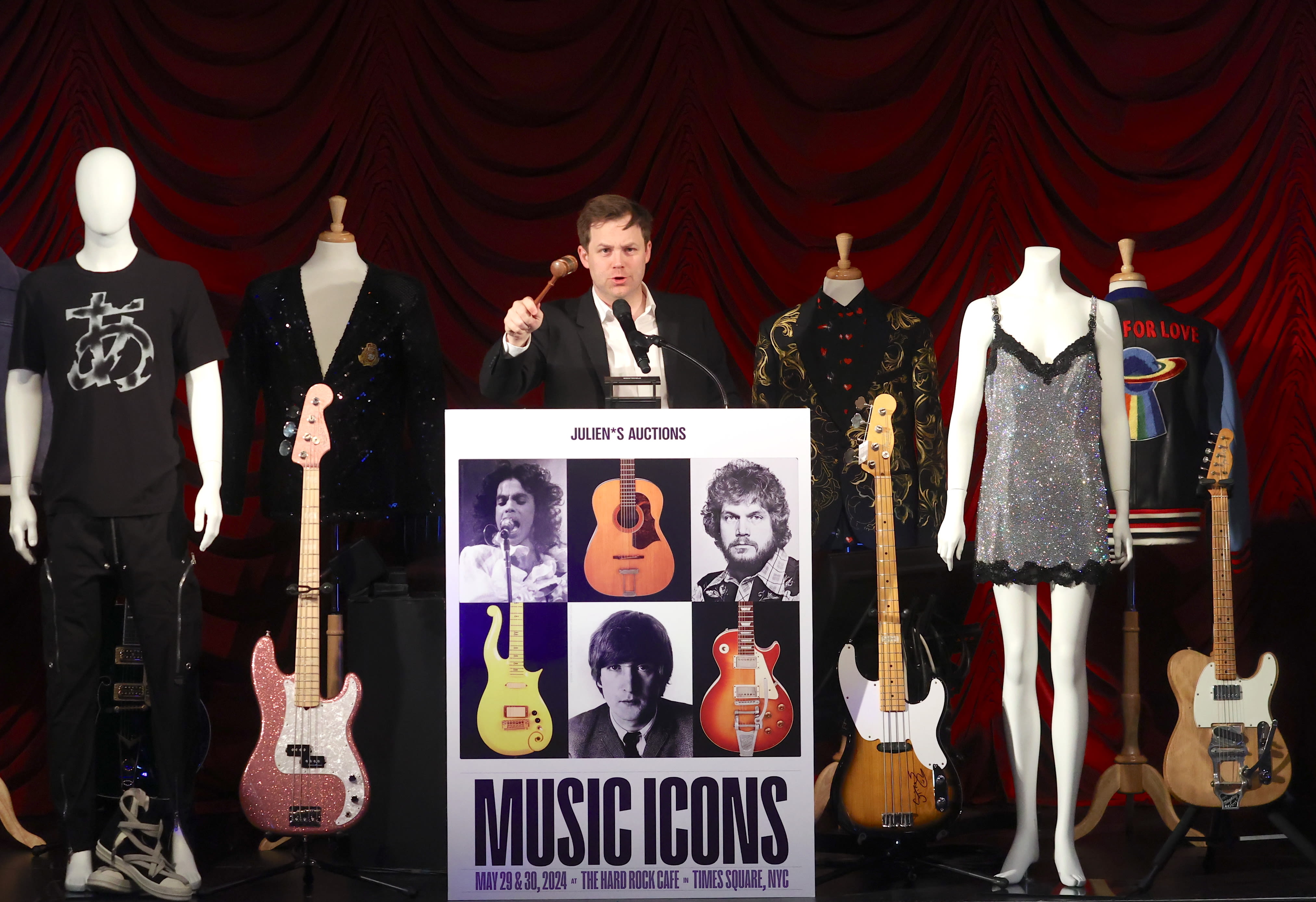 John Lennon’s ‘Help!’ Guitar Sells for Nearly $2.9 Million at Recording-Breaking Auction