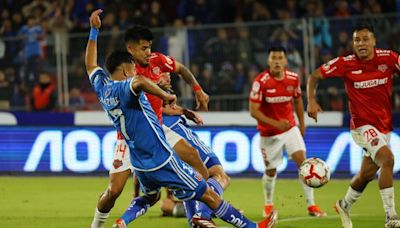 Frustración azul: la U no da con el arco ante Ñublense y le abre el torneo a sus perseguidores - La Tercera