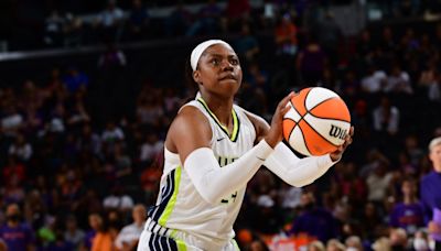 Ogunbowale scores season-high 40 as Dallas Wings top Phoenix Mercury