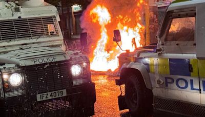 Stormont recalled to discuss Belfast riots amid 'paramilitary element'