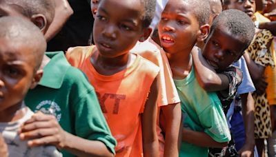Crisis humanitaria en Haití: los menores se ven obligados a unirse a bandas criminales para conseguir alimento, advirtió una ONG