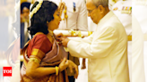 Padma Shri Yamini Krishnamurti dies at 84 | India News - Times of India