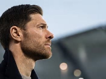 Despiadado ataque del Bayern contra Xabi Alonso por un titularísimo en Leverkusen, vale 50M