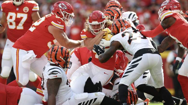 Insider Projects Chiefs 'Lead Back' vs Falcons on Sunday Night Football