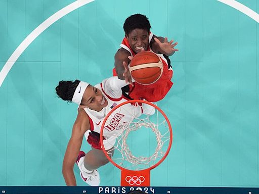 USA Women's basketball vs. Belgium live updates: Belgium making US work in fourth