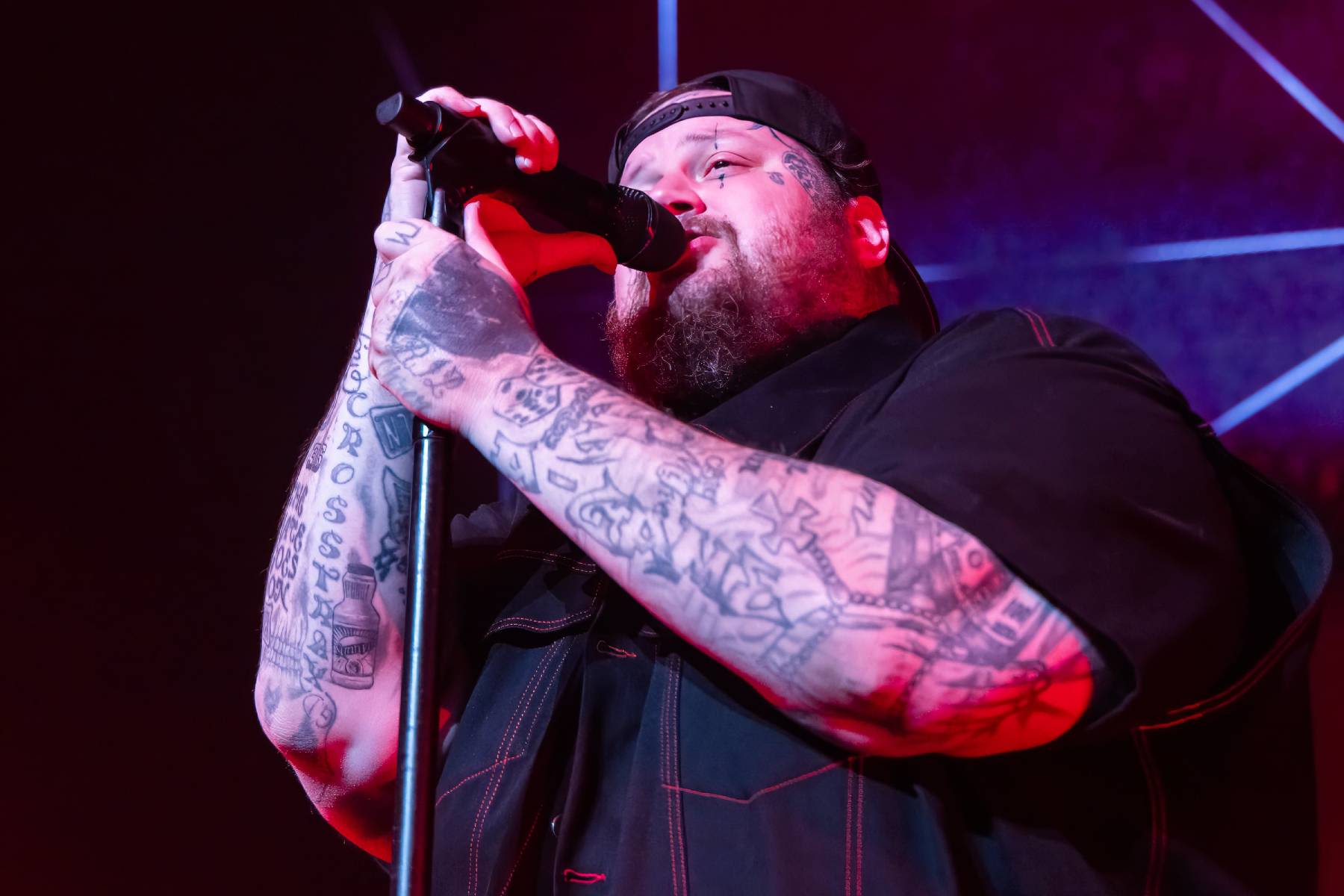 Jelly Roll Shines During Stagecoach Performance