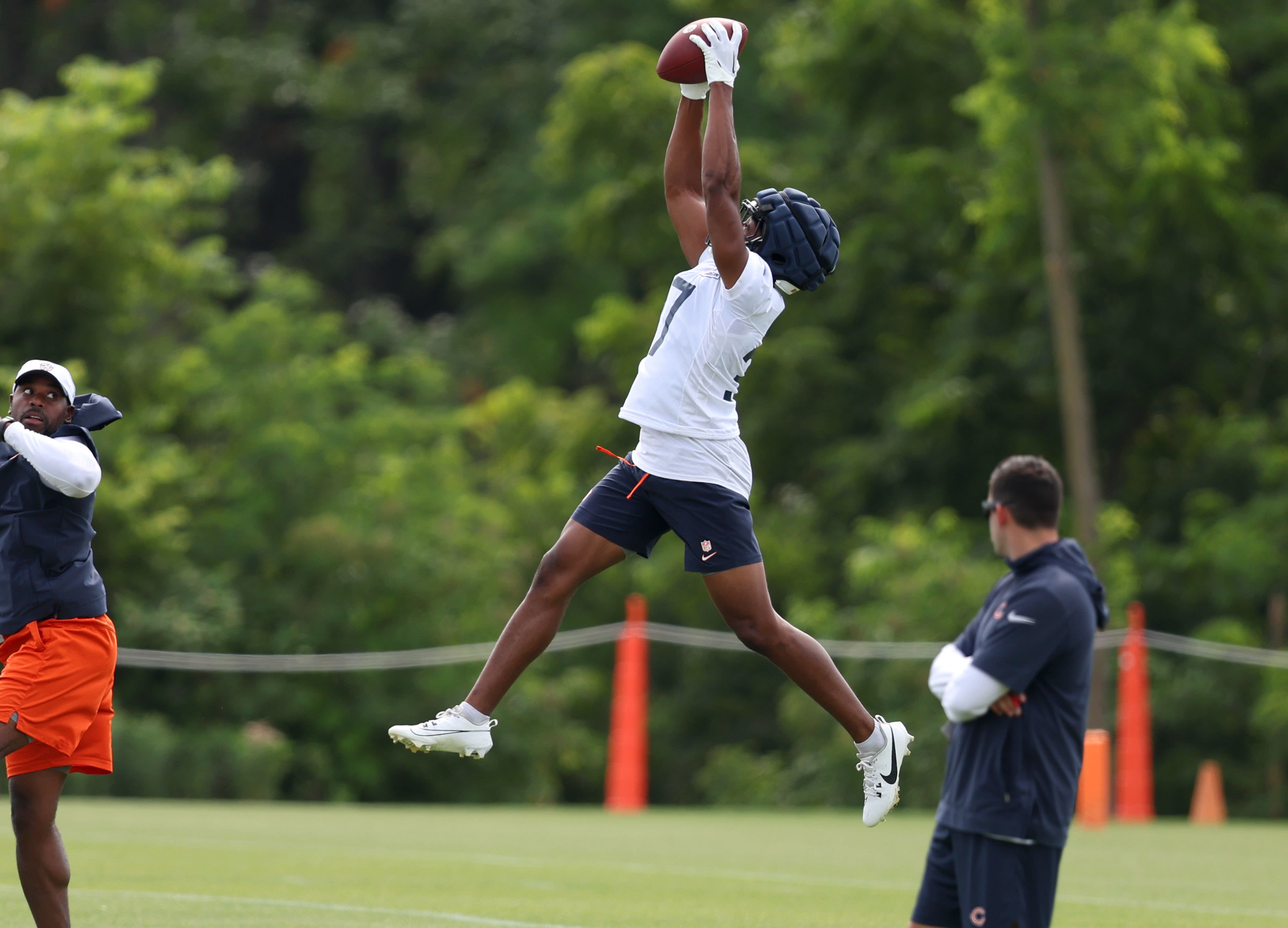 Chicago Bears training camp report: Teven Jenkins is striving for a new contract while DeMarcus Walker is embracing his opportunity