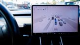 Un analista de Tesla casi se estrella mientras utilizaba la “conducción autónoma total”
