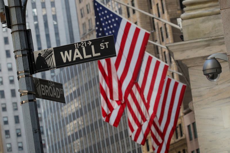 U.S. stocks mixed at close of trade; Dow Jones Industrial Average up 0.32% By Investing.com