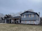 11479 Farmhill Dr, Fenton MI 48430