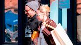 Gigi Hadid y Bradley Cooper hacen ya vida normal de pareja: las imágenes que lo demuestran