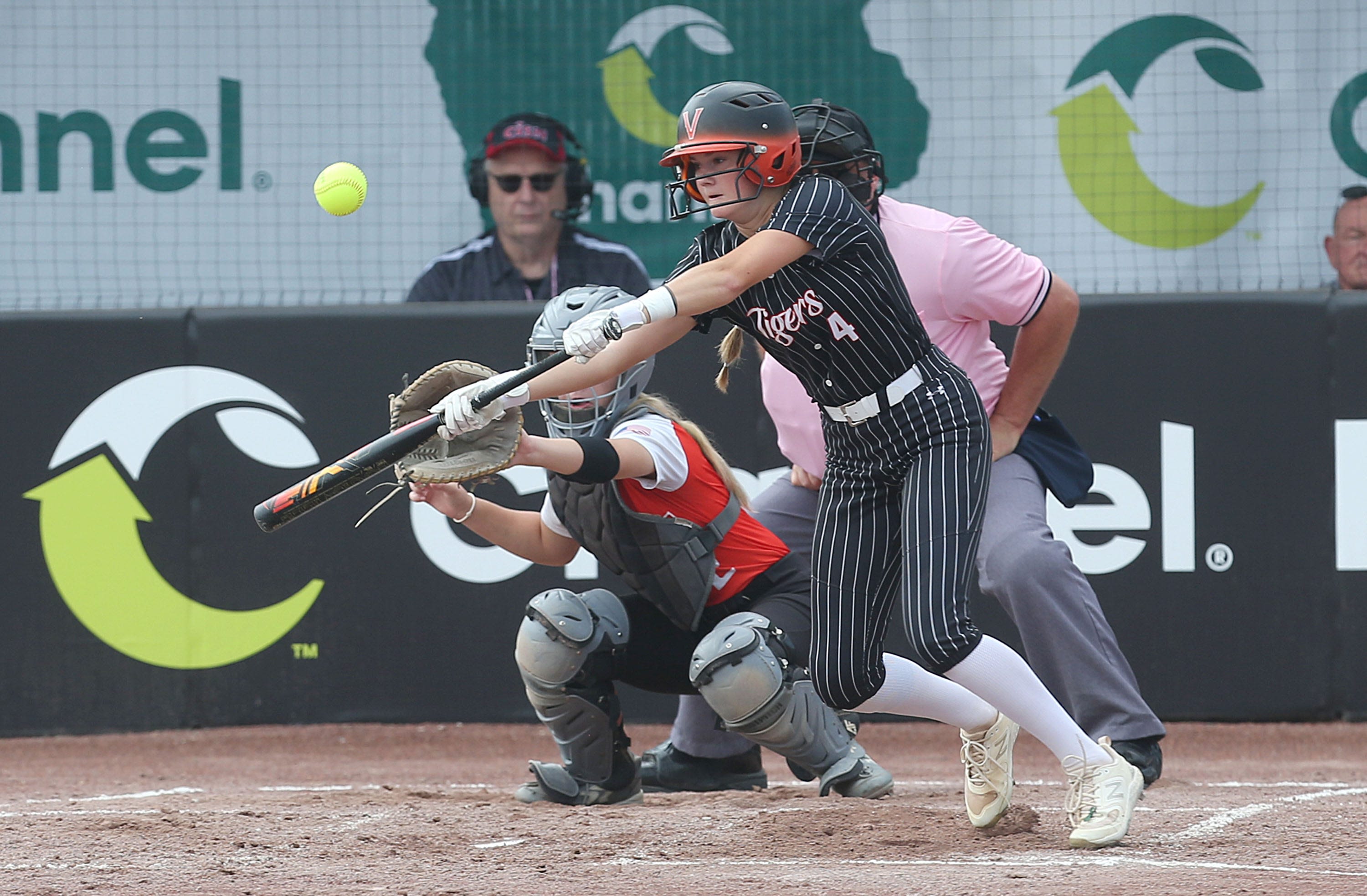 Iowa high school softball state tournament 2024: Scores, bracket updates