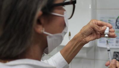 Saúde inicia aplicação da 2ª dose da vacina contra a dengue