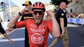 Vauquelin victorious on stage two, Pogacar takes yellow