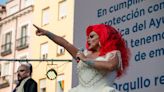 "Ni un paso atrás", la comunidad LGTBI+ de España planta cara a la extrema derecha