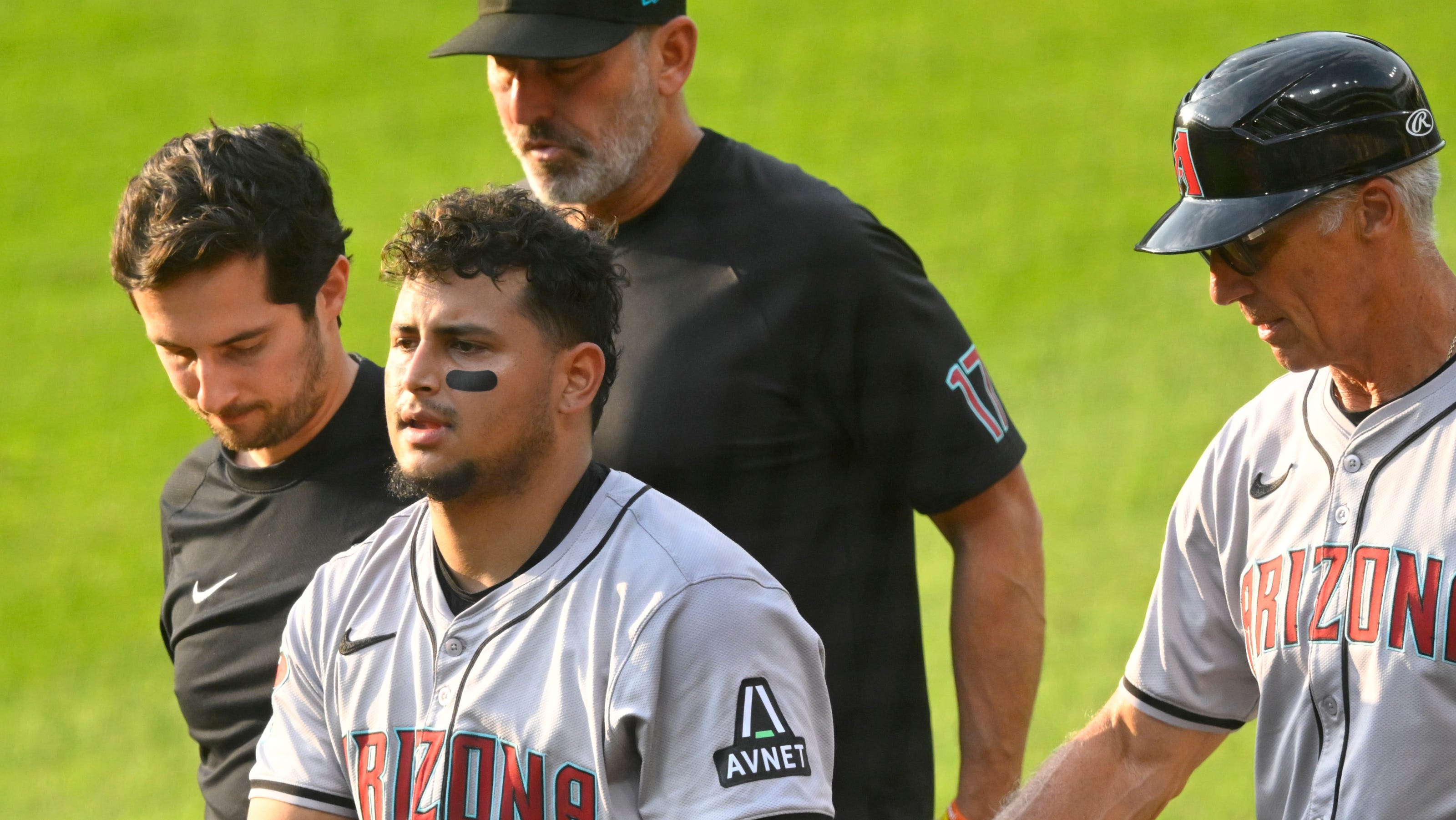 Diamondbacks catcher Gabriel Moreno on IL; prospect Adrian Del Castillo gets the call