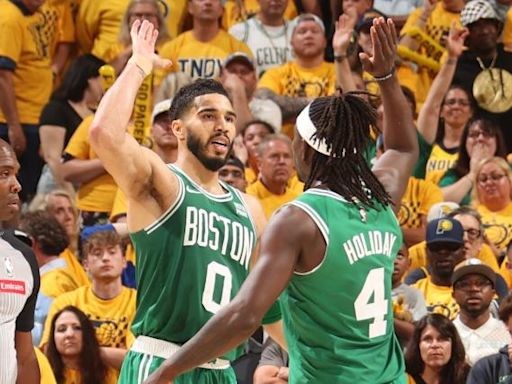 Celtics comeback win vs. Pacers: Jayson Tatum's big night, Jrue Holiday's clutch stop push Boston to 3-0 lead | Sporting News Canada