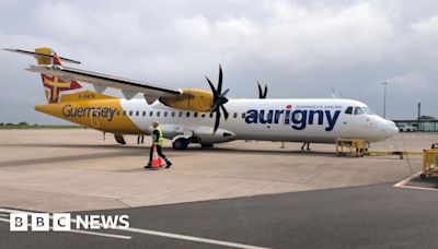 Business group recommends Aurigny-Blue Islands airlines merger