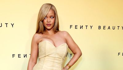 Rihanna Earns Four Diamond Singles In One Day