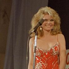 Cathy Lee Crosby