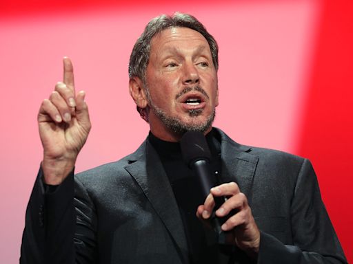 Oracle's Larry Ellison is now the world's 4th-richest person after a $57 billion wealth surge this year