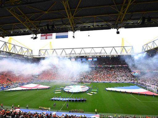 Sweet Caroline: entenda a escolha da trilha sonora da Inglaterra na Eurocopa