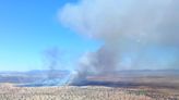 El Infoca trabaja en un incendio en Valsequillo que afecta a una zona de cereal