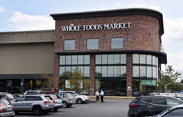 Part of Colonie Center with Whole Foods sold to New Jersey investors