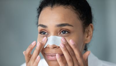 How to Get Rid of Blackheads the Right Way